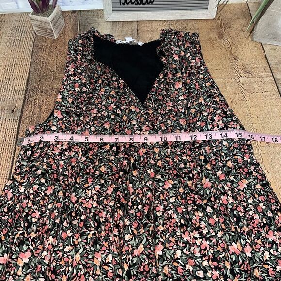 BB Dakota Sleeveless Tiered Black Floral Dress - Picture 9 of 14